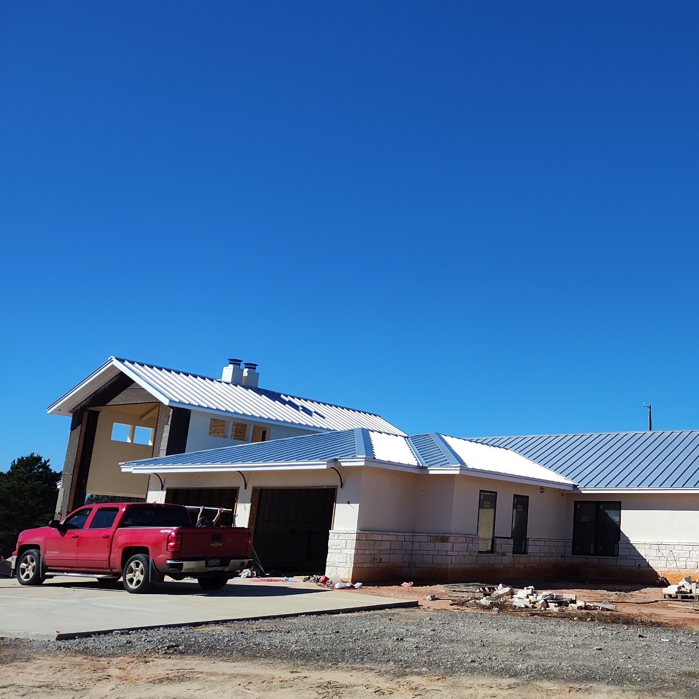 Gordy Roofing professional roofers at work in Tyler, Texas
